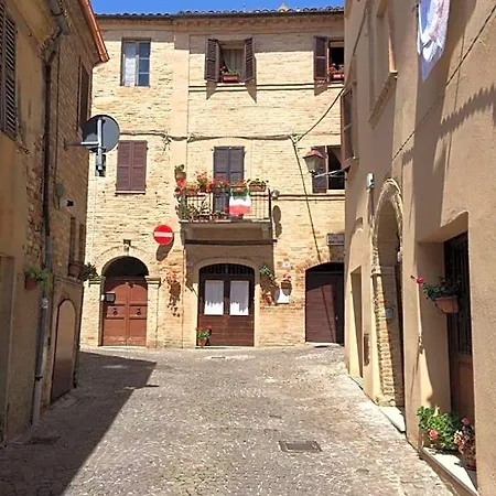 Frühstückspension Casannunziata - Con 2 No Cucina 3*